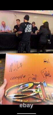 311 Autographed Greatest Hits Album Vinyl LP Signed By All 5 Members