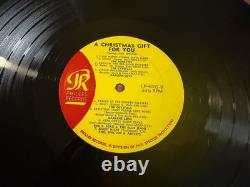 A Christmas Gift For You LP Phillies Records PHLP 4005 Crystals Signed