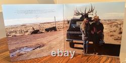 Chris Stapleton Signed Vinyl LP Traveller Autographed Gatefold
