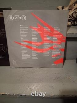 EZO RECORD ALBUM VINYL LP Rare Gold Stamped Promo Version, Autographed By Band