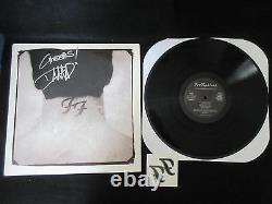 Foo Fighters There Is Nothing Left to Lose Vinyl LP Signed by 2 Members Nirvana