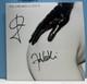 Lp Vinyl The Strokes Is This It Uk Edition Signed Authenticated Wcoa Free Ship