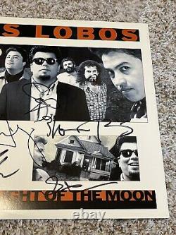 Los lobos signed lp vinyl lot by the light Of The moon la pistola Y el corazon