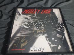 Rock vinyl records signed autographed