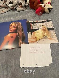 Taylor Swift Signed