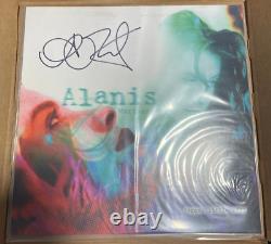 Alanis Morissette a signé un disque vinyle LP de Jagged Little Pill autographié.