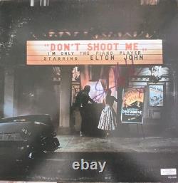 Album LP signé par Elton John avec certification