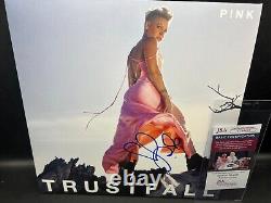 Album Vinyle LP Trustfall signé par PINK avec certificat d'authenticité JSA
