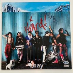 Album de vinyle blanc signé et autographié de Yungblud Weird ! Certificat d'authenticité Beckett
