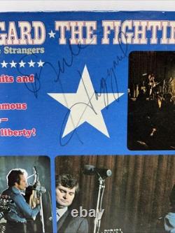 Album de vinyle signé par Merle Haggard 'The Fighting Side'