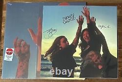 BOYGENIUS Le vinyle en spirale orange & la photo signée de tout le groupe