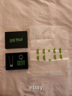 Chris Brown a signé l'album vinyle autographié 1111 Package Ultimate Tour 2024