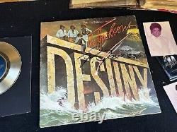 Collection Michael Jackson - Beaucoup de photos signées, album vinyle, photos du disque d'or