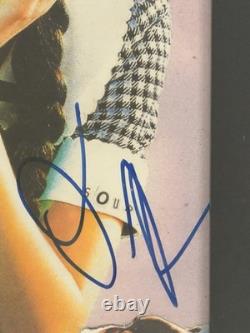 Couverture d'album vinyle signée 'Sour' d'Olivia Rodrigo avec certificat d'authenticité Beckett BAS encadrée