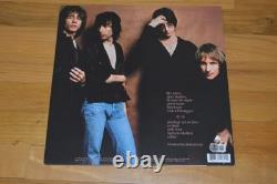 Couverture de disque vinyle de Pâques signée par Patti Smith avec hologramme Beckett