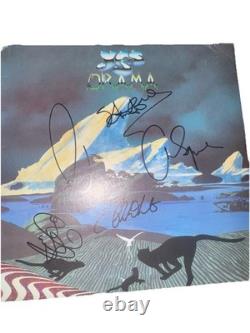DISQUE VINYLE LP DRAMA SIGNÉ PAR LE GROUPE YES - Steve Howe, Geoff Downes, Trevor Horn RAD