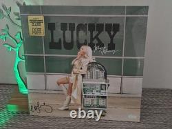 DISQUE VINYLE VERT AUTOGRAPHIE SIGNÉ DE MEGAN MORONEY LUCKY