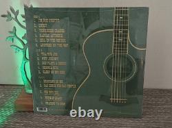 DISQUE VINYLE VERT AUTOGRAPHIE SIGNÉ DE MEGAN MORONEY LUCKY