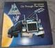 Def Leppard On Through The Night Vinyle Sign&eacute; / D&eacute;dicac&eacute; Par Joe Elliott Avec Certificat D'authenticit&eacute; (coa)