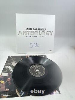 Disque vinyle de bande sonore Anthologie signé à la main par John Carpenter, certifié PSA/DNA