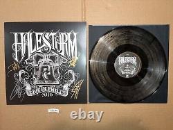 Enregistrement vinyle LP autographié signé par Halestorm - Lzzy Hale en live à Philly.