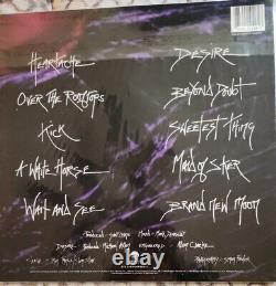 Gene Loves Jezebel Band Signed LP Discover <br/> 
	
	
<br/>		 Découvrez l'album signé de Gene Loves Jezebel