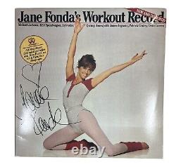 Jane Fonda a signé l'album vinyle d'exercices autographié