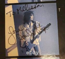 Joan Jett et les Blackhearts Album vinyle autographe de bonne musique (1986)