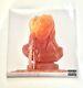 Kesha A Signé L'album High Road En Vinyle De Couleur Orange Avec Autographe.