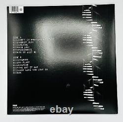 Les Backstreet Boys ont signé un vinyle coloré de l'album DNA