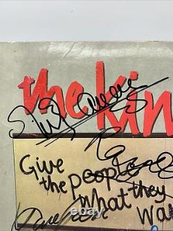 Les Kinks Donnent Aux Gens Ce Qu'ils Veulent Vinyl Album Signed By Band