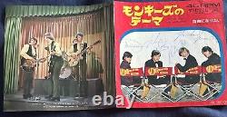 Les Monkees Signé par tous (4) Thème des Monkees 45 Disque Vinyle Couverture