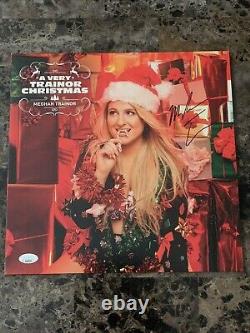 Meghan Trainor Un Noël Très Trainor 2LP Vinyle Signé Autographié JSA COA