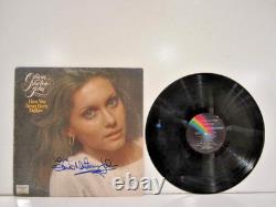 Olivia Newton-John - 1975 Have You Ever Been Mellow Vinyle dédicacé authentifié