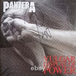 Phil Anselmo Autographed Signed Pantera Vulgar Display Of Power Vinyl Record	 <br/>

	 
 <br/>
 Translation: Vinyle signé autographié par Phil Anselmo de Pantera 'Vulgar Display Of Power'