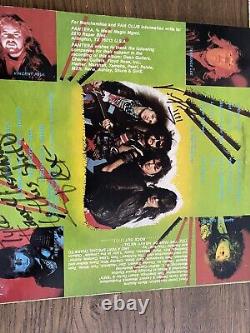 Projets De Pantera Dans Le Jongle Vinyl Translucide Pourpre Et Insert Signé Par 2