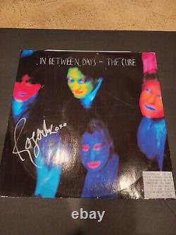 Robert Smith The Cure Dans les jours intermédiaires Vinyle Signé Autographié Avec Billet & CoA