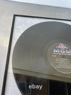 Roy Orbison IL N'y A Qu'une Seule Couverture Autographiée Disque De Vinyle Dans Le Cadre De Verre