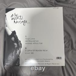 SIGNÉE She Wants Revenge Vinyle Vertigo Up and Down Exclusif VV /100 EN MAIN