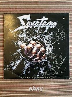 Savatage 1985 Power of the Night Vinyle LP Record Entièrement Signé par TOUS Autographié