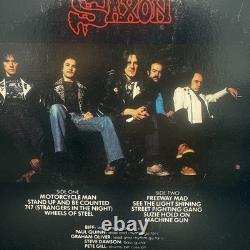 Saxon Wheels of Steel Vinyle dédicacé/signé par Biff Byford +4