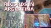 Visite De L'argentine En Quête D'une Énorme Collection De Disques De Vinyle